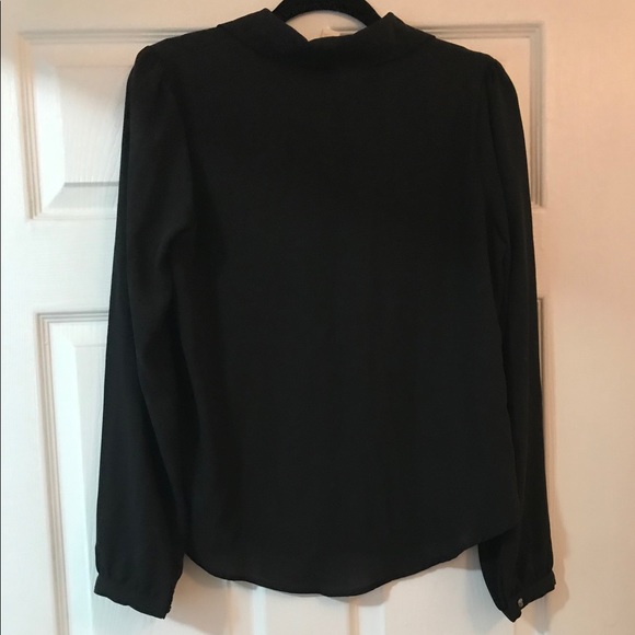 Forever 21 Black Blouse - Picture 2 of 5